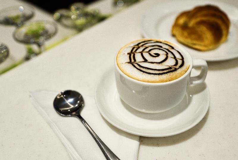 Фото Crown Town Hotel