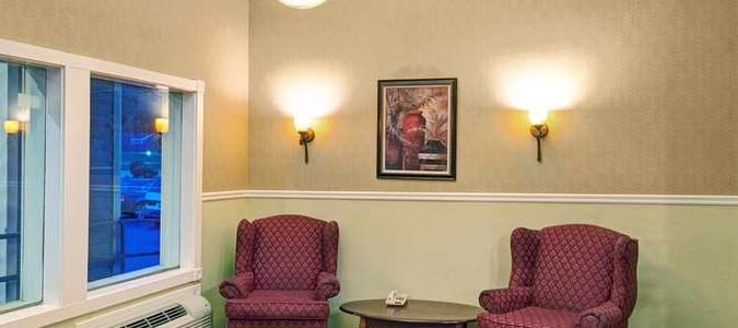 Фото Days Inn by Wyndham Kittery