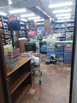 Krasnoe&Beloe (Metallurgov Street, 98А) ، محل بقالة