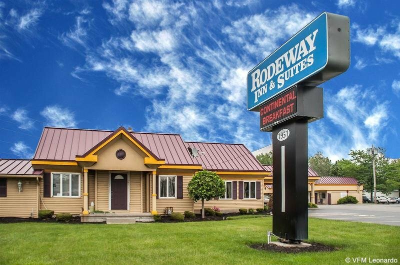 Гостиница Amherst Inn & Suites