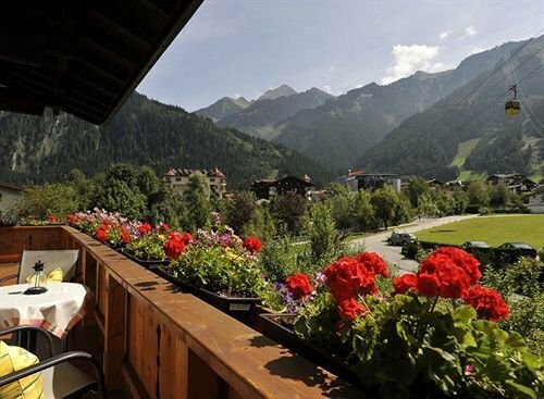 Внешний вид отеля Hubers Boutiquehotel в Майрхофене, фото 3