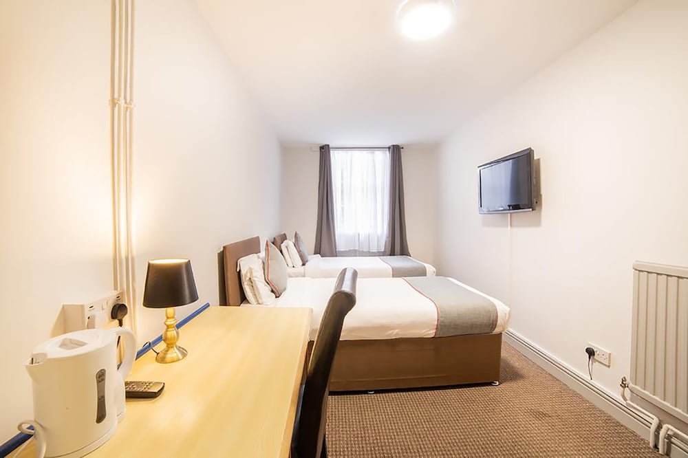 Фото Royal Hotel Kettering