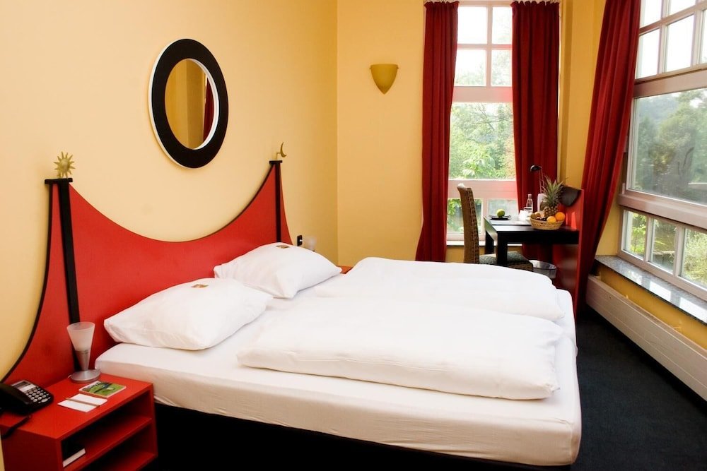 Фото отеля 4