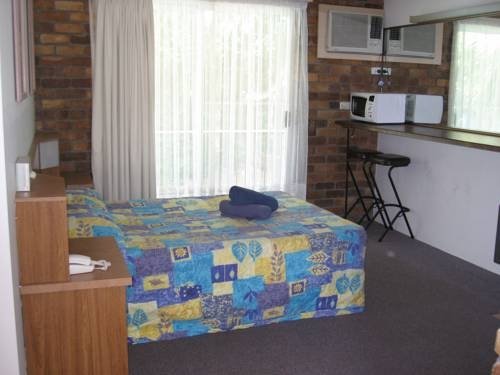 Фото Coomera Motor Inn