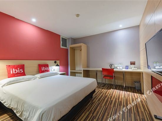 Фото Ibis Jinan Quancheng Rd