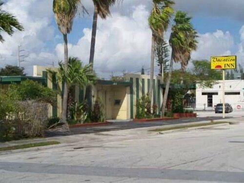 Гостиница Vacation Inn Motel - In Fort Lauderdale в Форт-Лодердейл