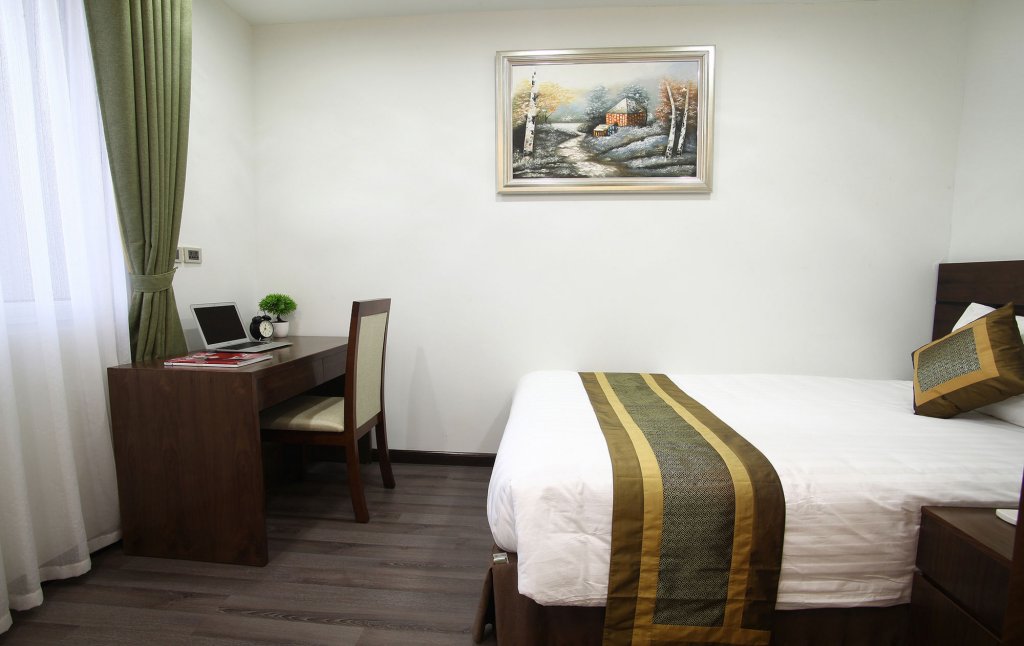 Фото Poonsa Cau Giay