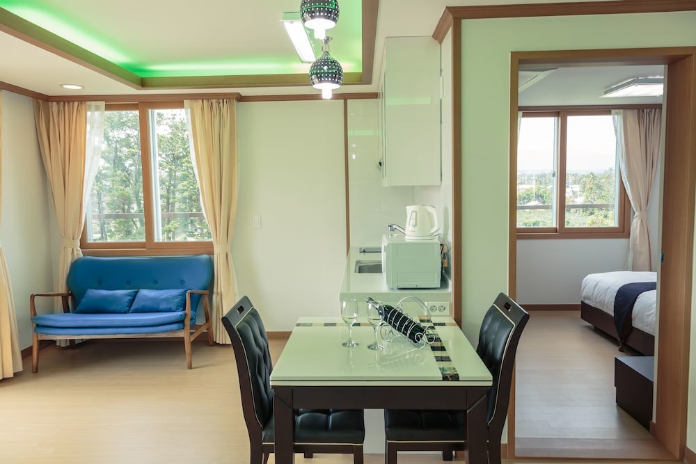 Фото The Bay Jeju Resort