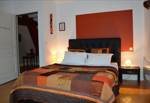 Гостиница Le Relais de la Perle в Лон-ле-Сонье