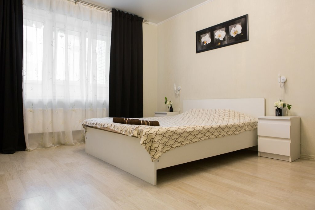 سكن للإيجار اليومي Apartments na ulice Dmitriya Mihajlova 4 ، ، صورة