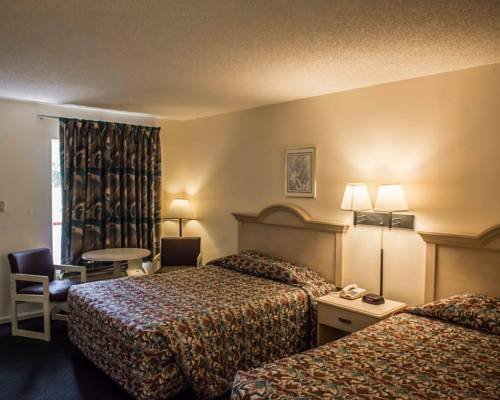 Фото Rodeway Inn Lake City I-75