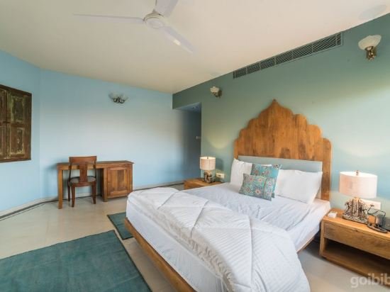 Фото Отель The Almond Tree