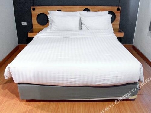 Отель Zen Rooms Suanplu Soi 7