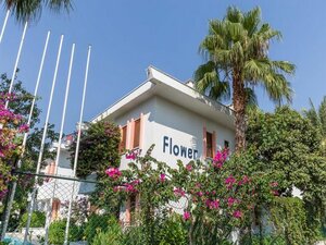 Flower Villa Apart