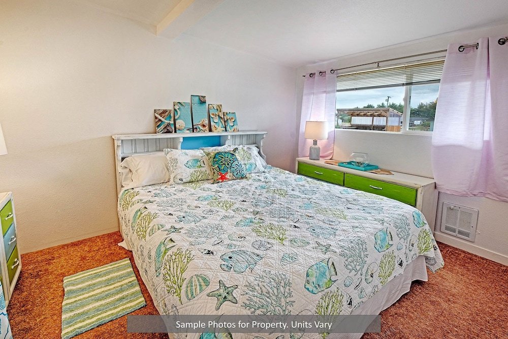 Фото Pacific Surf Condos