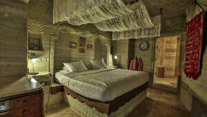 Suzanas Cave Hotel
