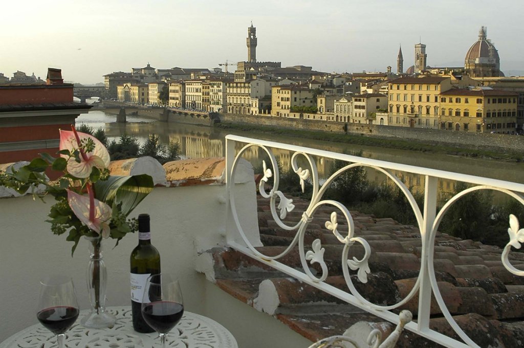 Фото Serristori Palace Residence