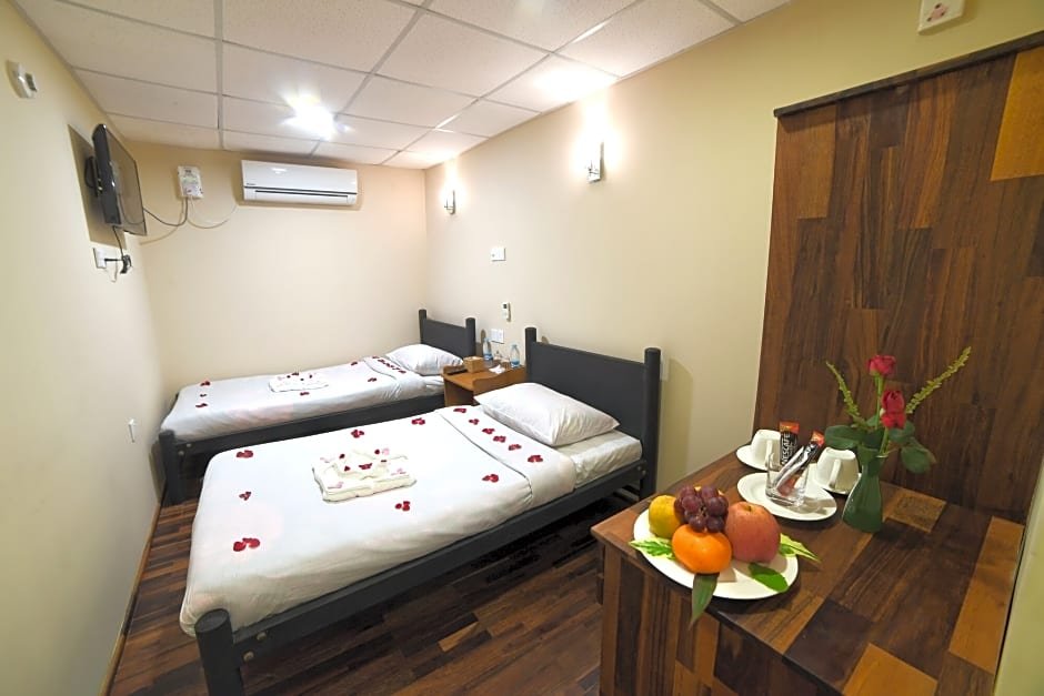 Фото Bagan Lodge