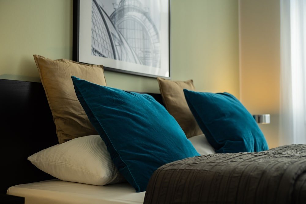 Фото Jimmy's Apartments Emerald