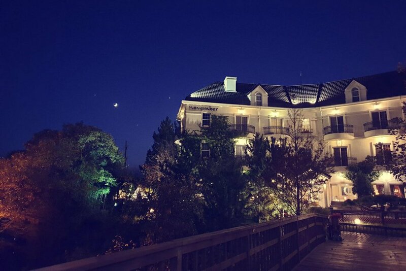 Гостиница Hotel November