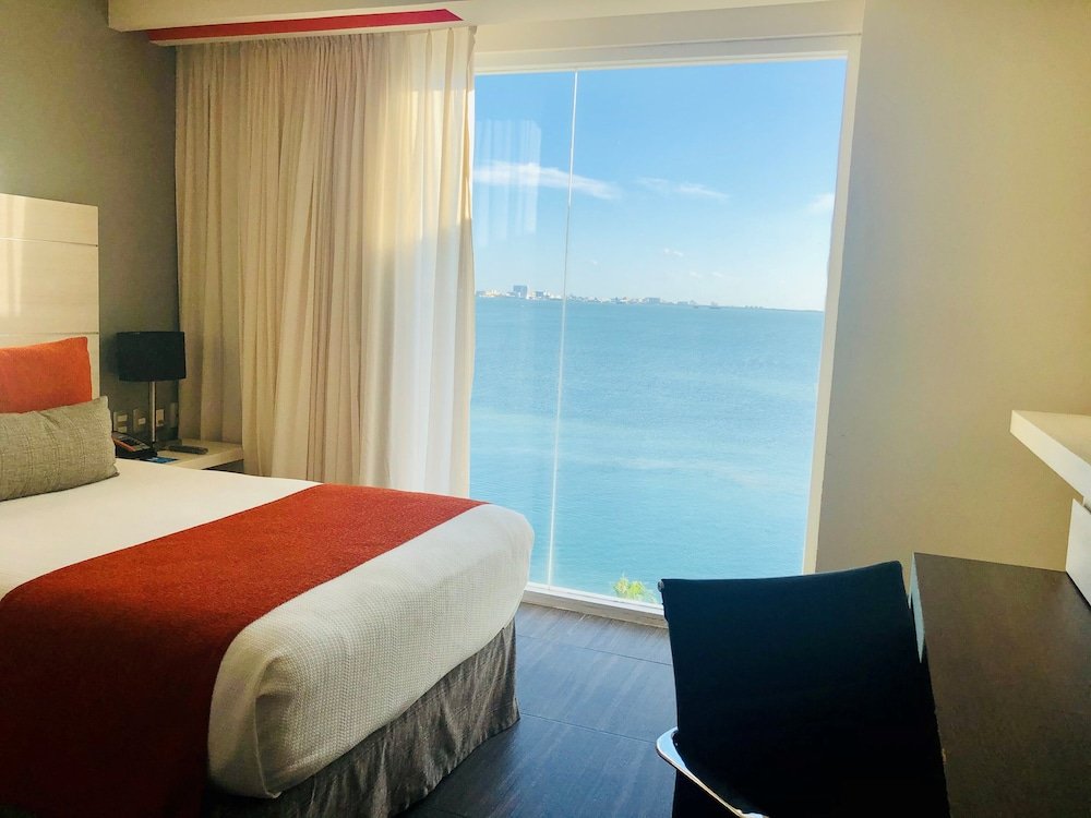 Фото Real Inn Cancun