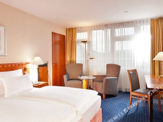 Фото Dorint Parkhotel Bad Neuenahr