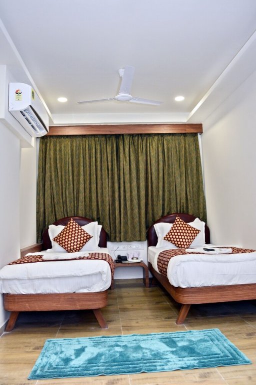 Фото Hotel Royal Wings