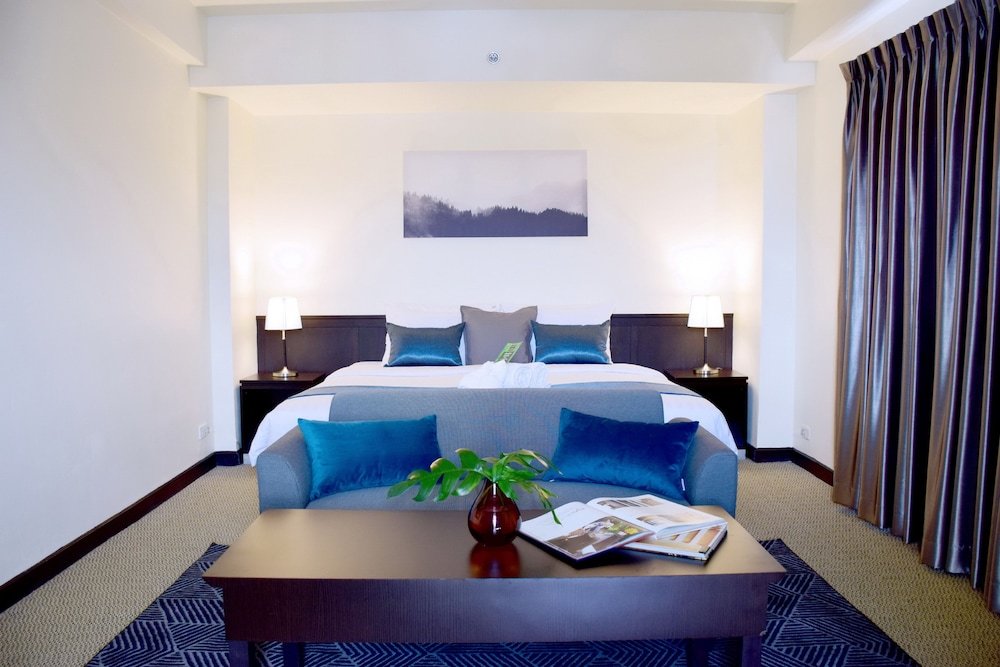 Фото The Color Living Hotel