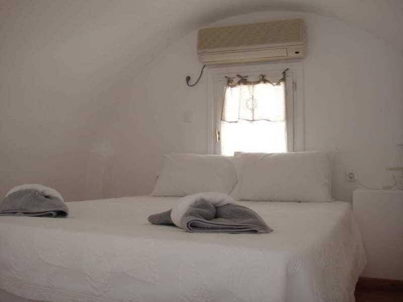 Фото LavaRock Villa