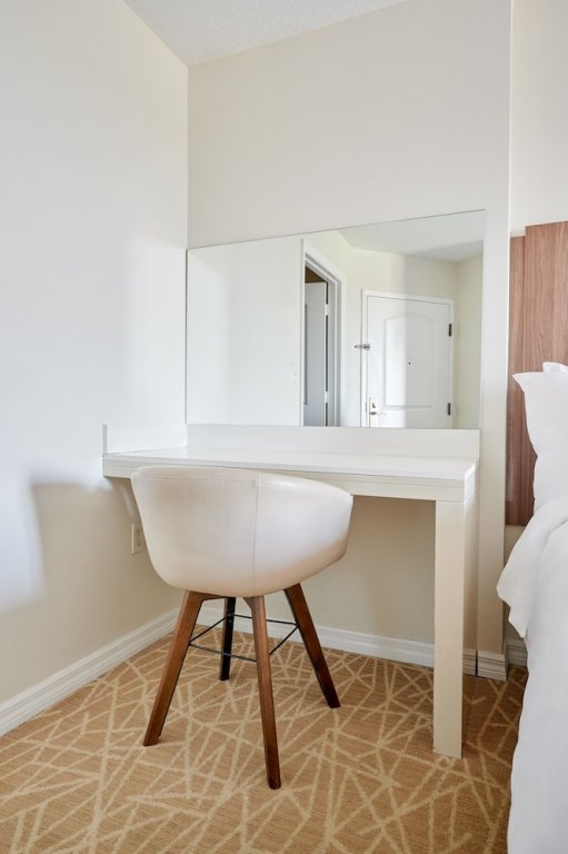 Фото Sonder at The Point