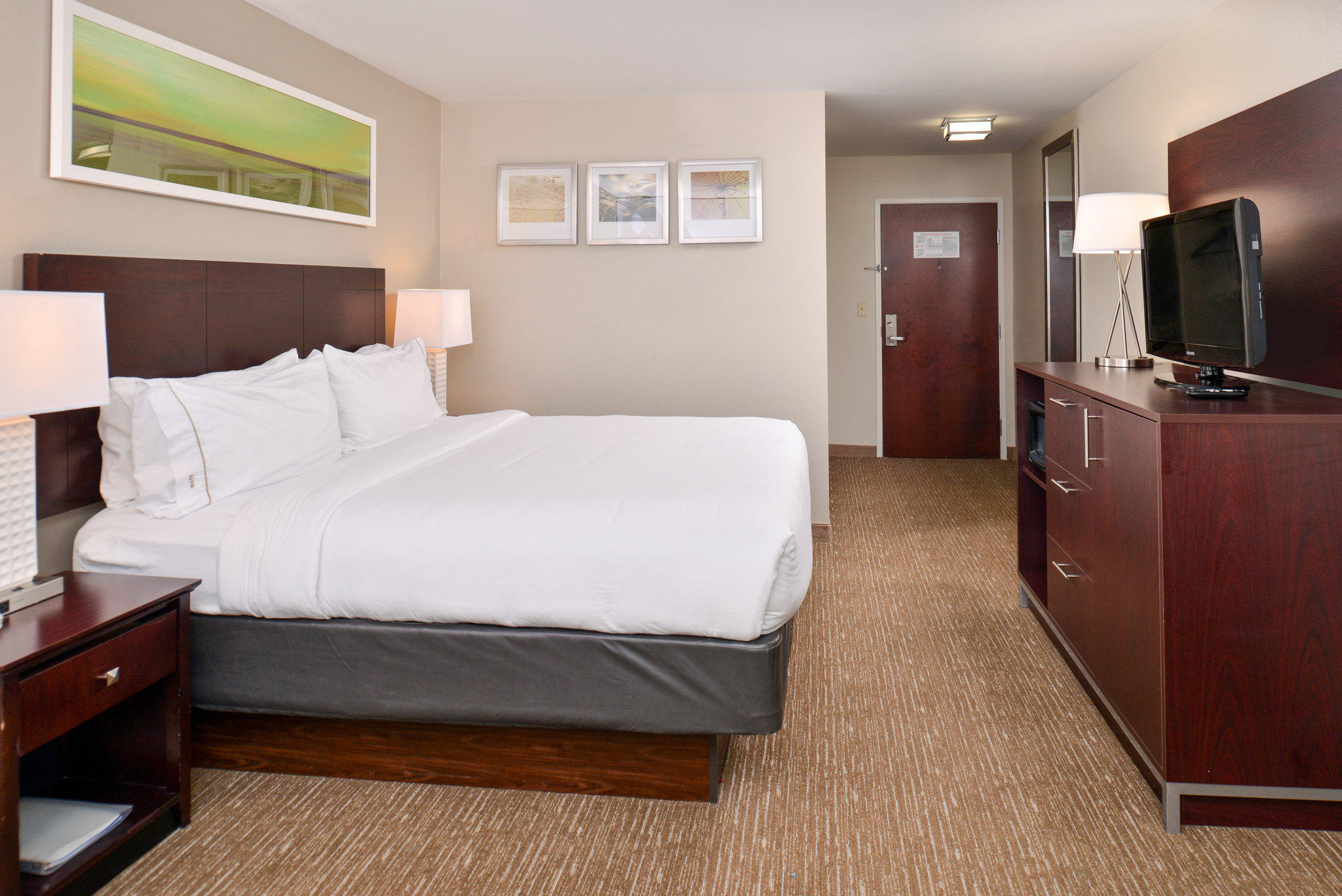 Фото Holiday Inn Express Hotel & Suites Lafayette, an Ihg Hotel