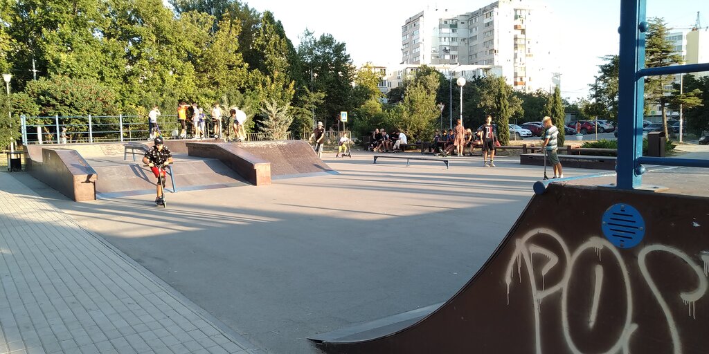 Kültür ve eğlence parkları Динопарк, Sevastopol, foto