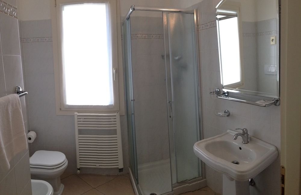 Фото Hotel Pigalle