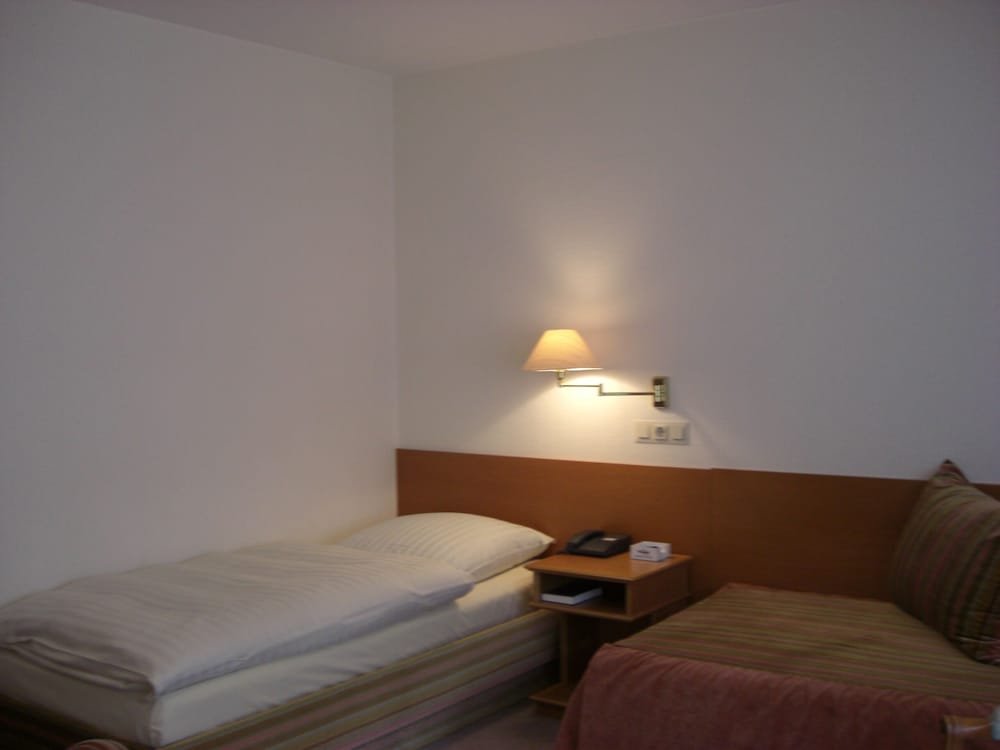 Фото Hotel Bürgerhof Wetzlar