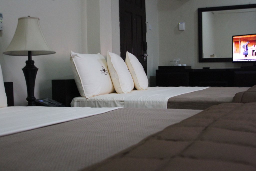 Фото Oceanic Resort