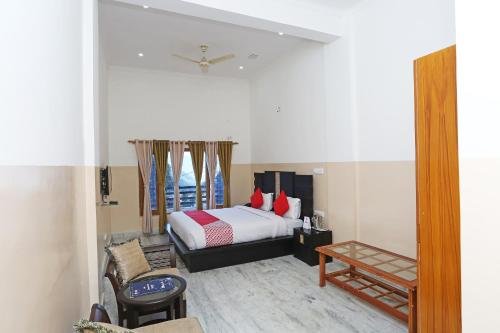 Фото Oyo 19638 Hotel Jay Continental