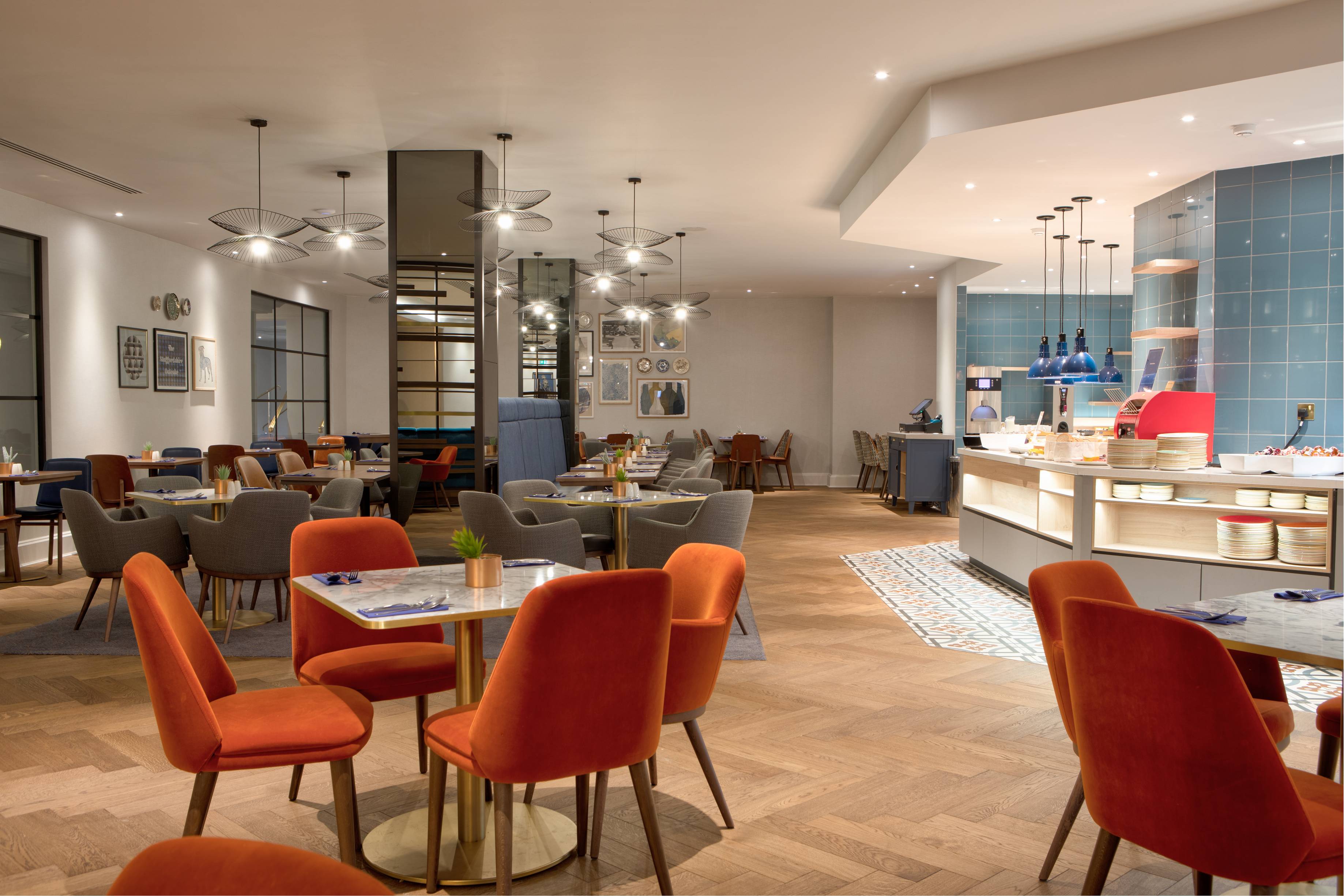 Фото DoubleTree by Hilton Stoke on Trent