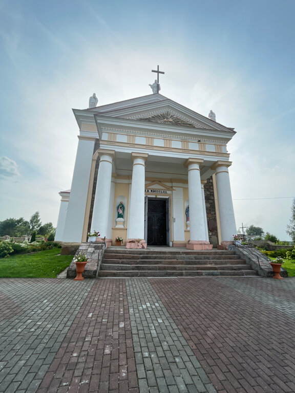 Catholic church Church of the Assumption in Žałudok, Grodno District, photo