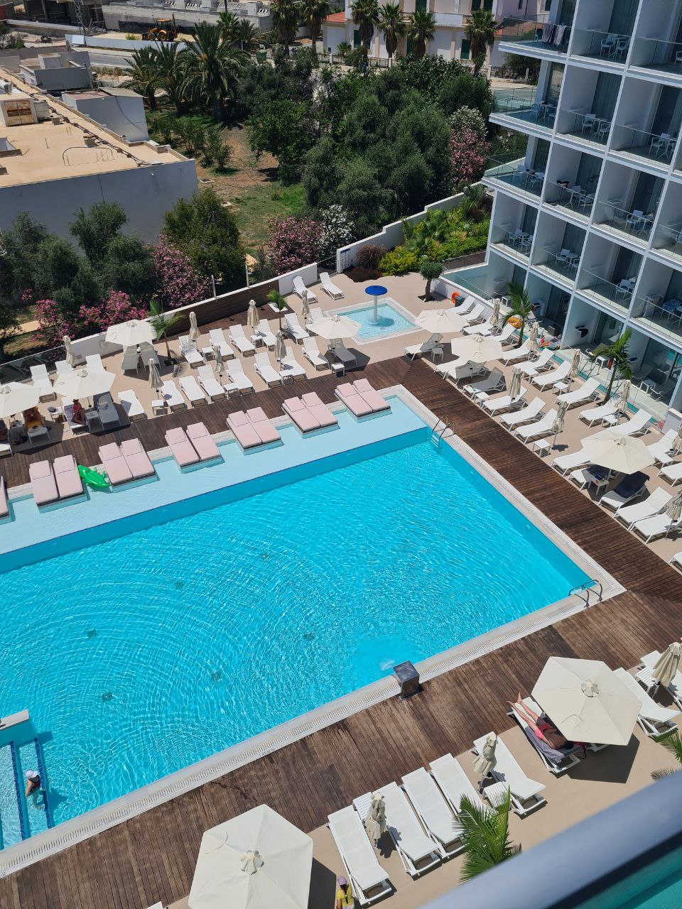 Фото Eleana Hotel