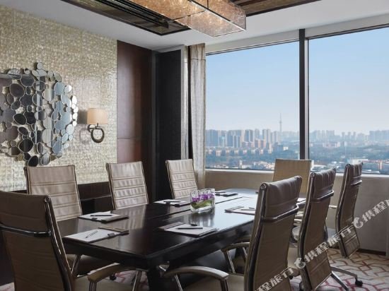 Фото Zhuzhou Marriott Hotel