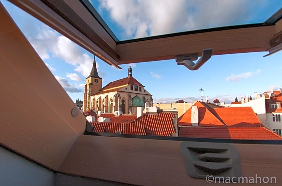 Фото Dolce Vita Suites Hotel