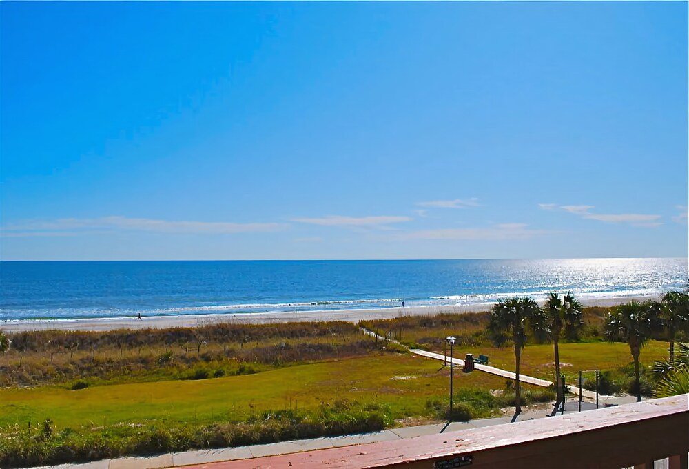 Фото Ocean Forest Plaza by Palmetto Vacation Rental