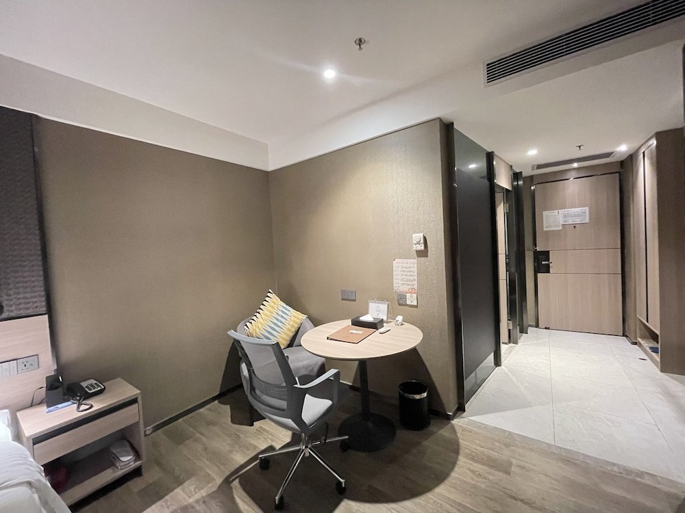 Фото Hanyong Hotel - Qiaotou