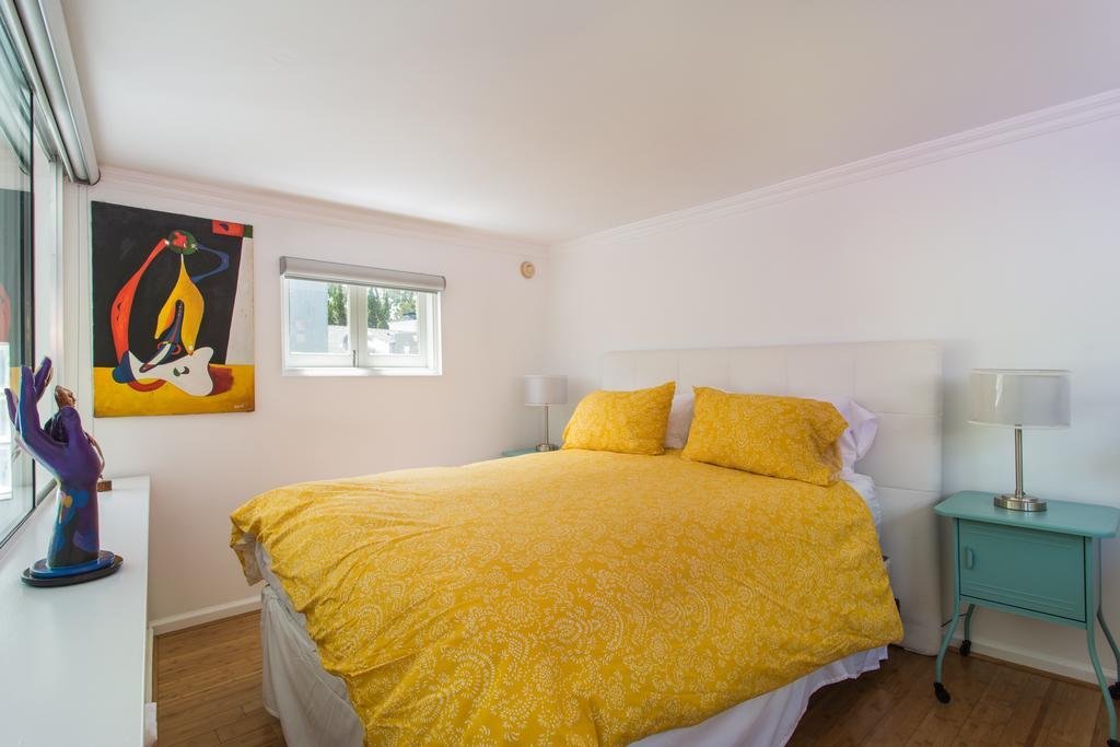 Фото Beverly Hills Modern Guesthouse