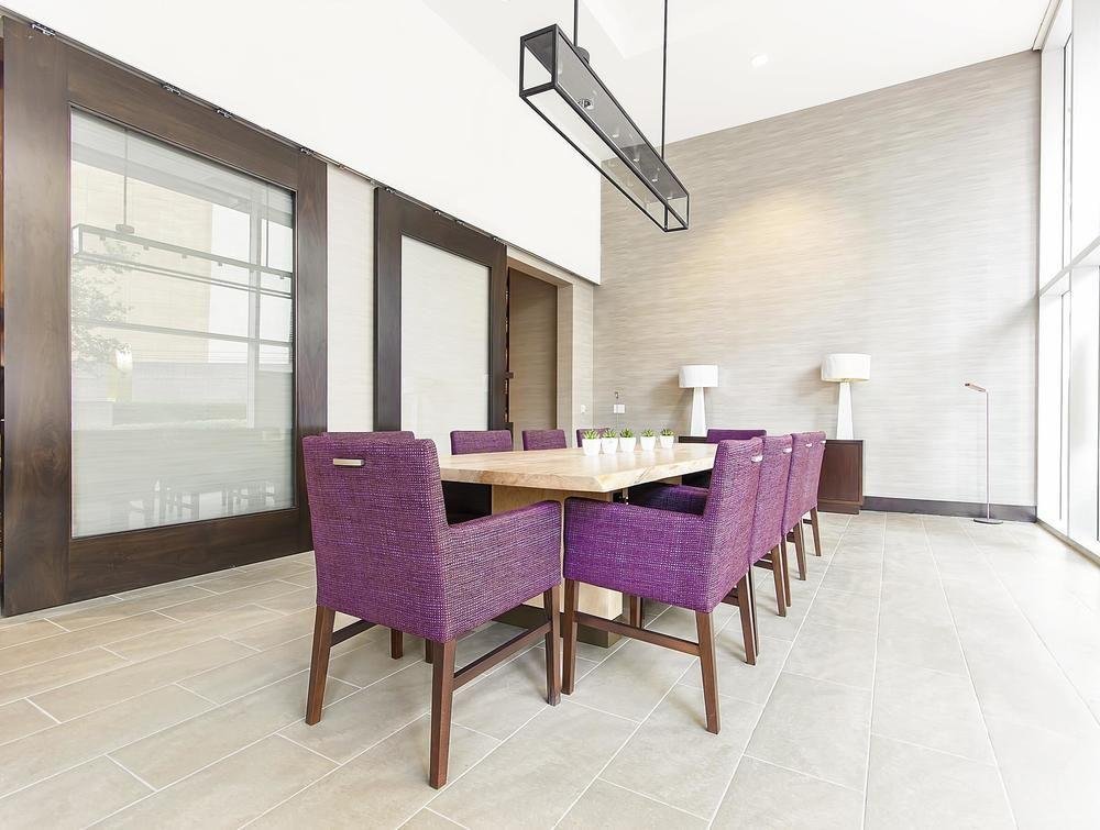 Фото Hilton Garden Inn Downtown Dallas