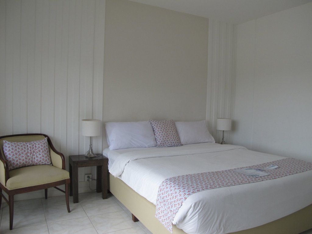 Фото Baan Sattahip by the sea