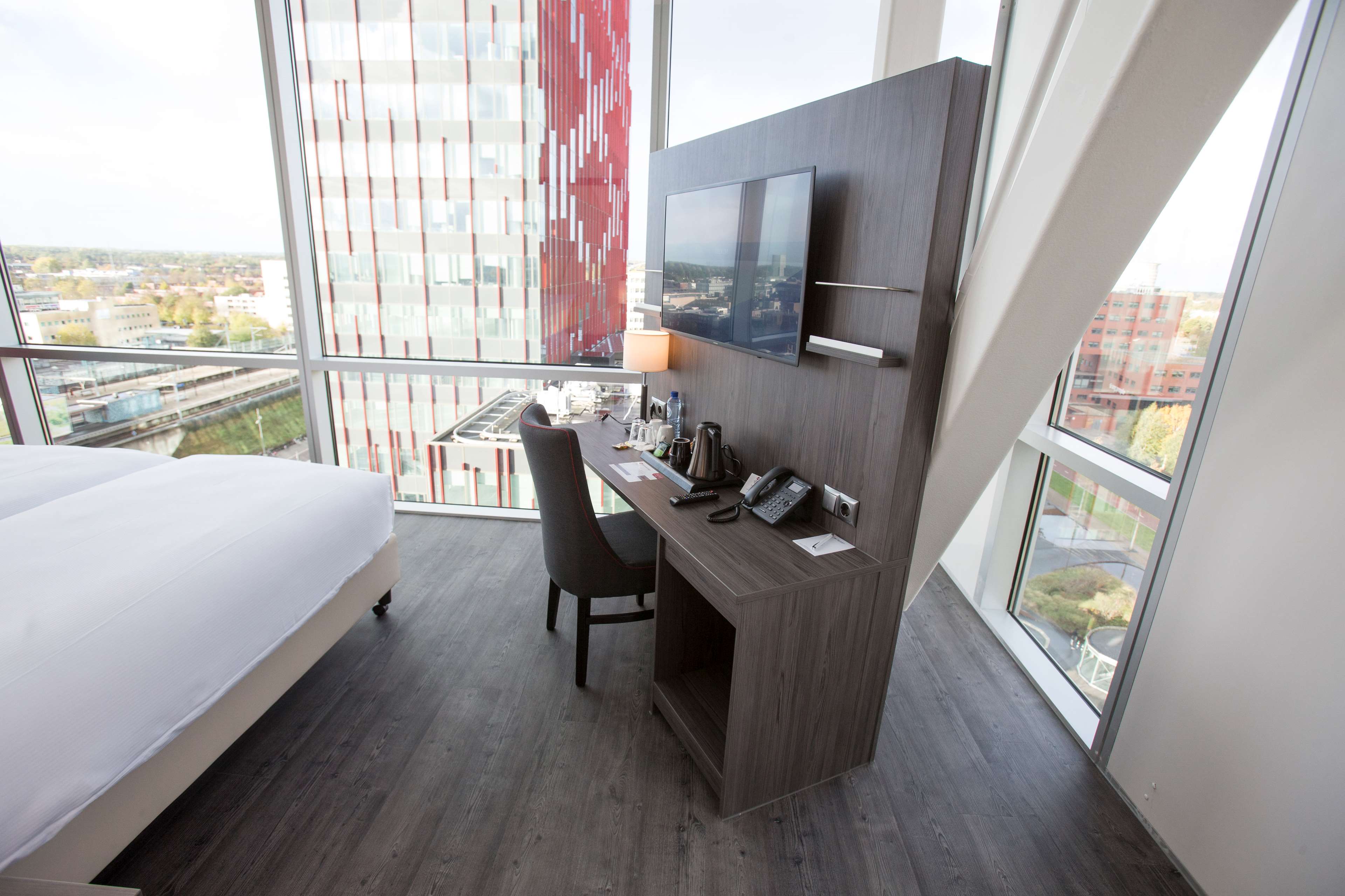 Фото Best Western Plus Plaza Almere