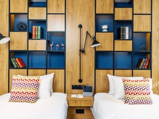 Фото Campanile Shanghai Huaihai Hotel