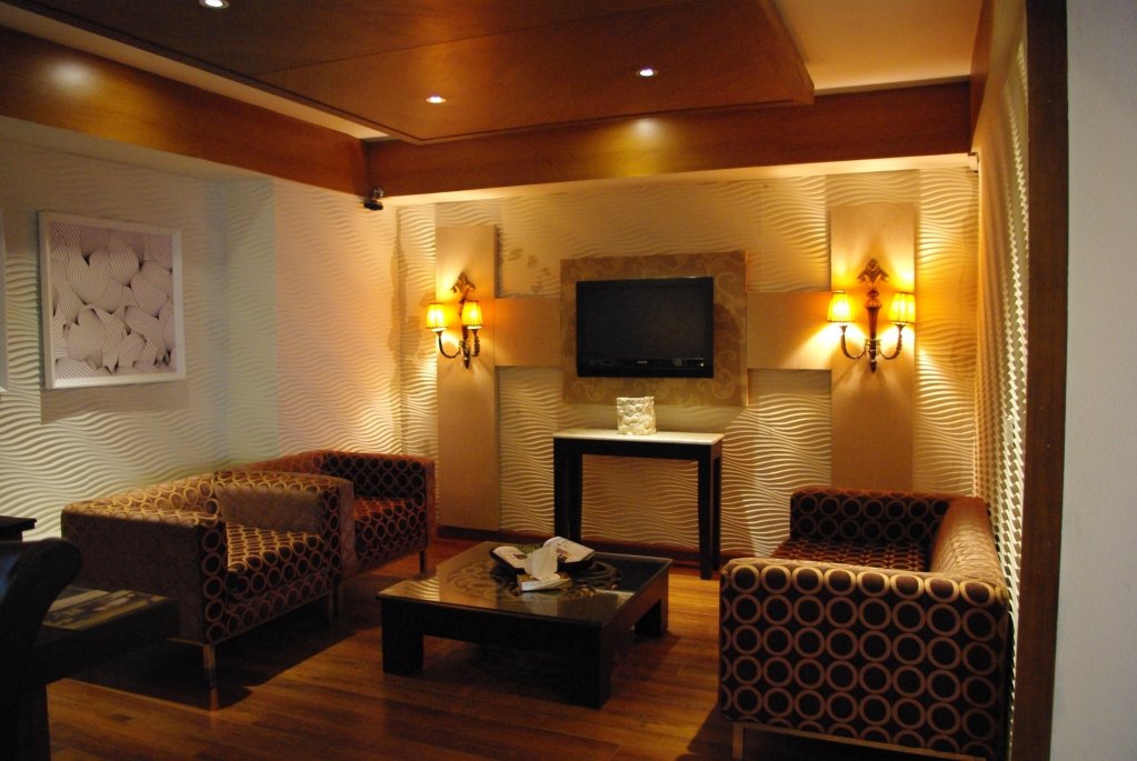 Фото Hotel One Gulberg