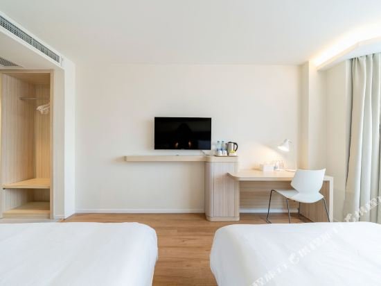 Фото Hanting Hotel Shanghai Shangnan Metro Station